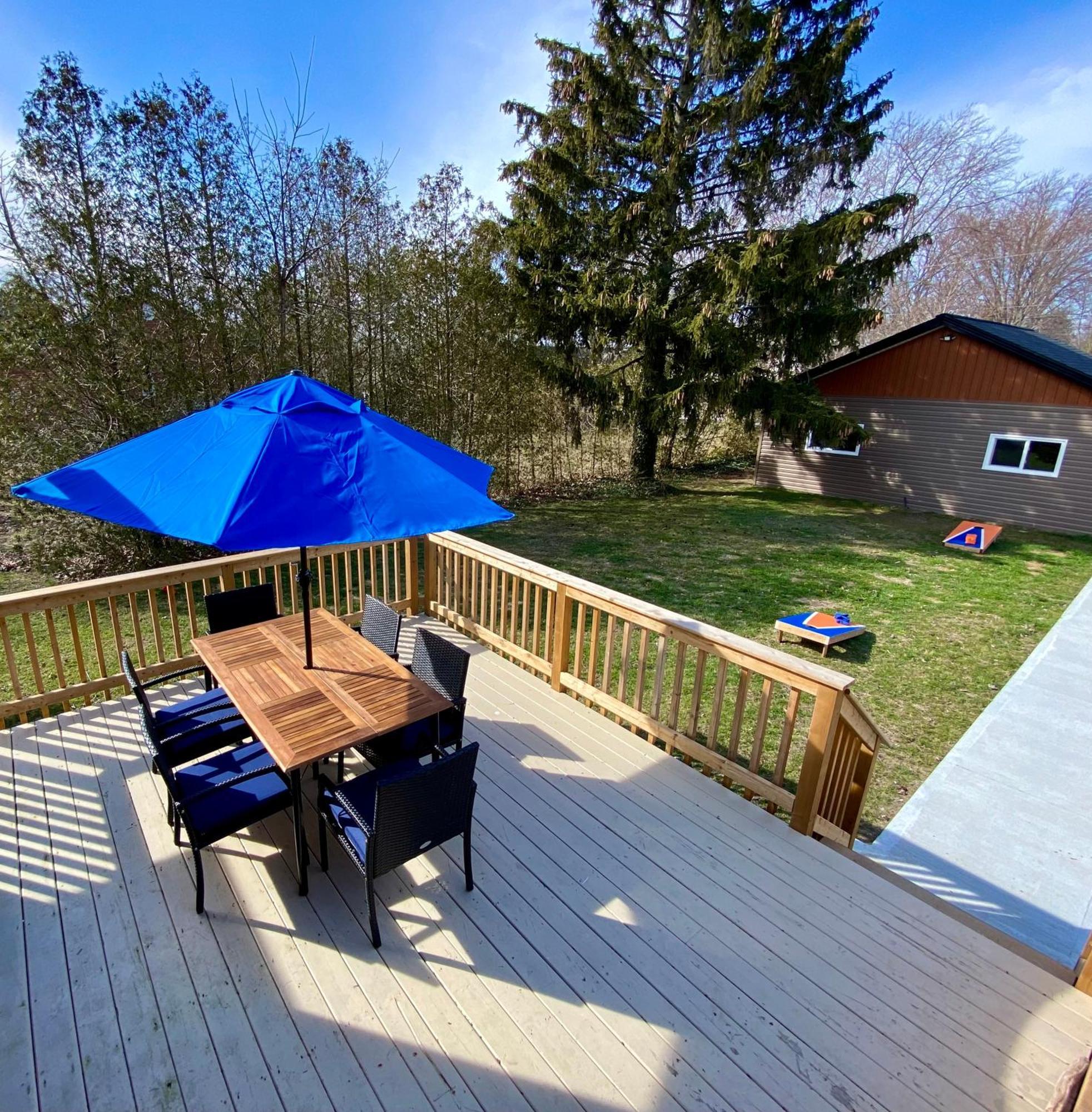 Kingsville Creekside Cottage - Kayak, Sup, Fishing, Game Room, Steps To The Beach מראה חיצוני תמונה
